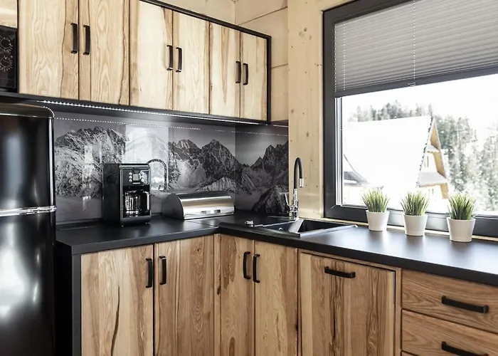 فيلة Osada Czerwone Wierchy كوشتيليسكا