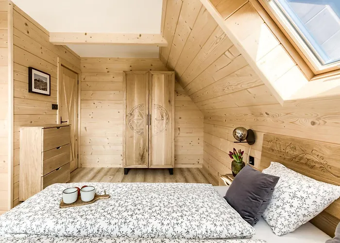 Osada Czerwone Wierchy فيلة كوشتيليسكا